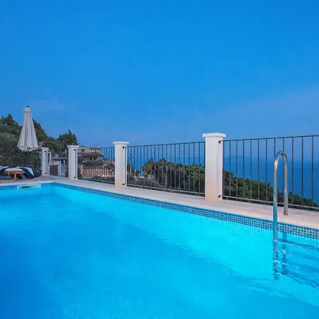 Apartment Lux & View - Sveta Nedjelja Sveta Nedelja (Hvar)