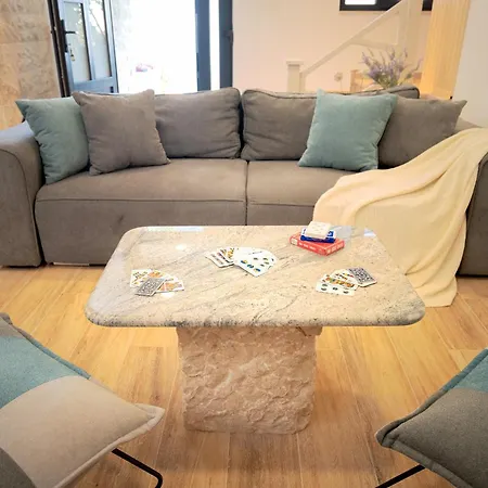 Lux & View - Sveta Nedjelja Apartmán *