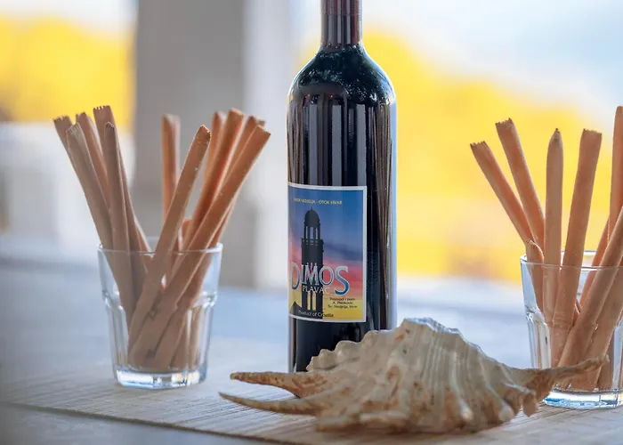 Lux & View - Sveta Nedjelja *